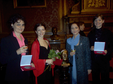 Gábor Zsuzsa, Radina Dace, Téri Evelyn, Szeregnyi Zsófia