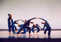 ELŐSZÖR MAGYARORSZÁGON