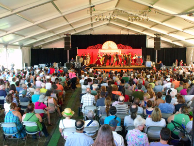 Smithsonian2013 2.4nap 212v